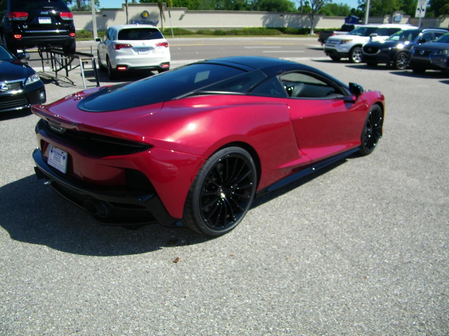 2020 Amaranth Red Metallic /Black McLaren GT (SBM22GCA7LW) with an 4.0L V8 engine, 7-Speed Automatic transmission, located at 4000 Bee Ridge Road, Sarasota, FL, 34233, (941) 926-0300, 27.298664, -82.489151 - Photo#5